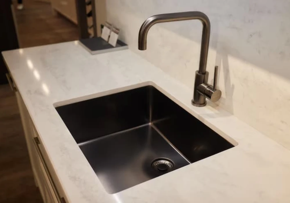 Undermount Sink for a Smooth Finish