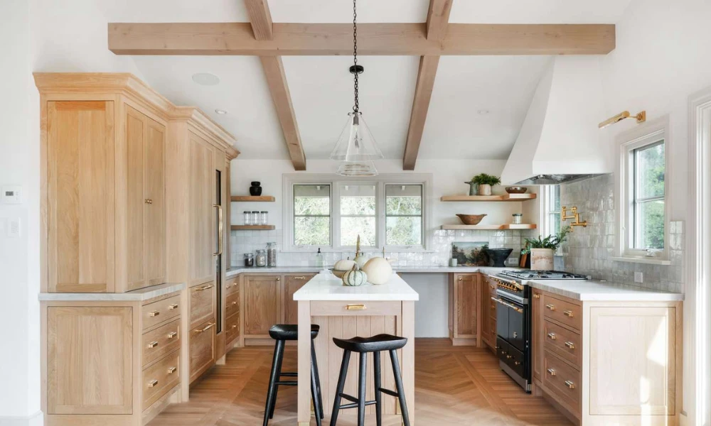 Wooden Kitchen Bar for a Warm and Natural Look