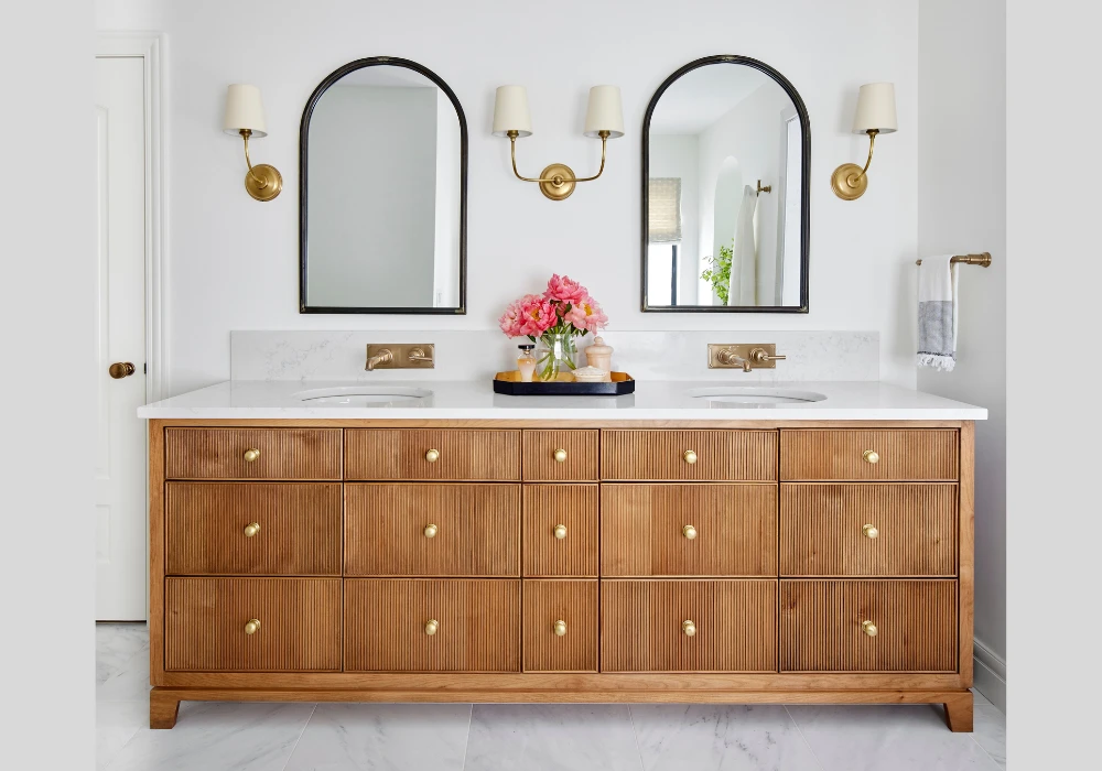 Wooden Vanity for a Warm and Natural Feel