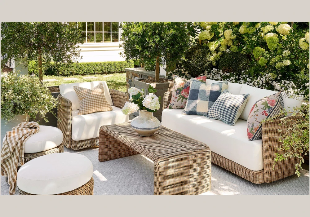 Outdoor Pillow Ideas for Patio and Garden Comfort