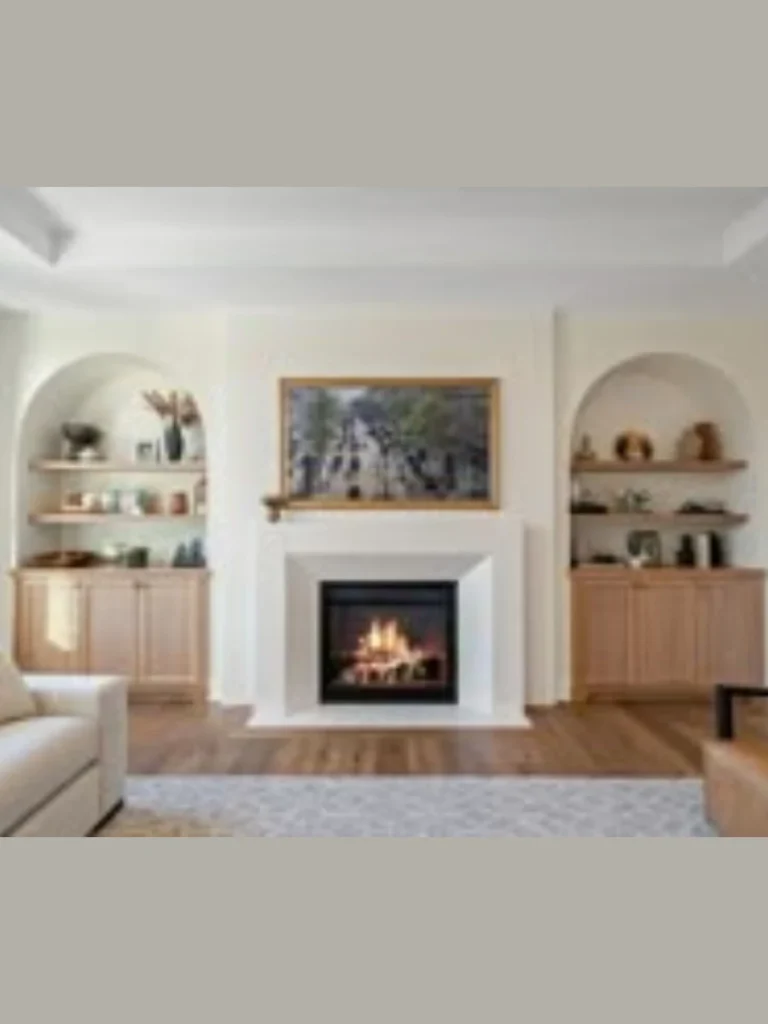 Arched Cabinet Niches for a Soft Mediterranean Aesthetic