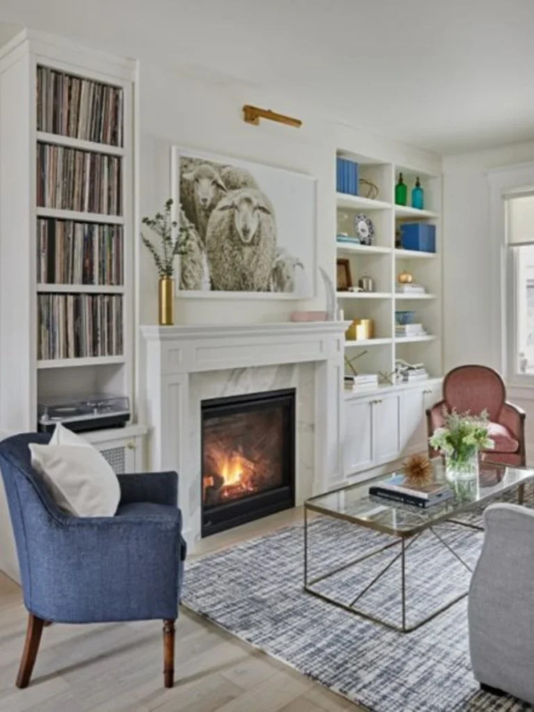 Asymmetrical Shelving for Contemporary Interest