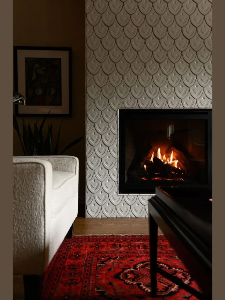 Charming Scalloped Fish Scale Tiles