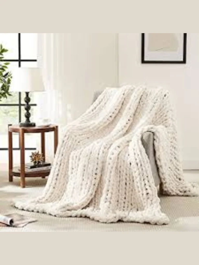 Chunky Cable Knit Sofa Blankets