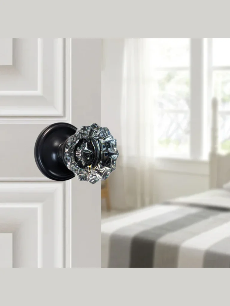 Crystal and Glass Decorative Knobs