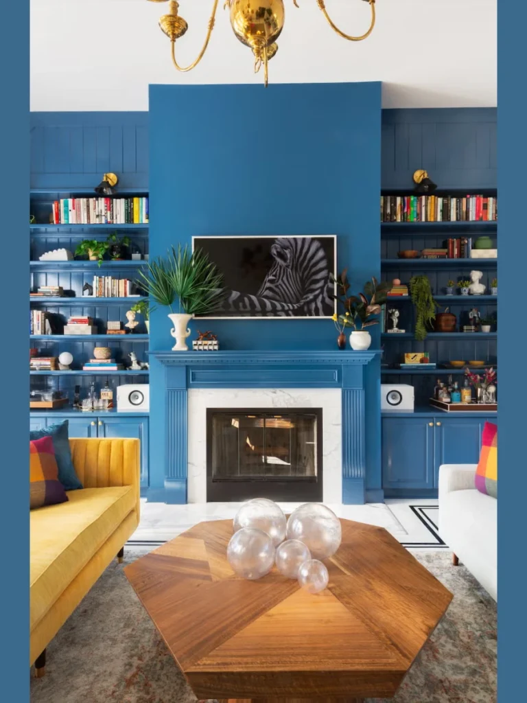 Glossy Teal for a Modern Pop