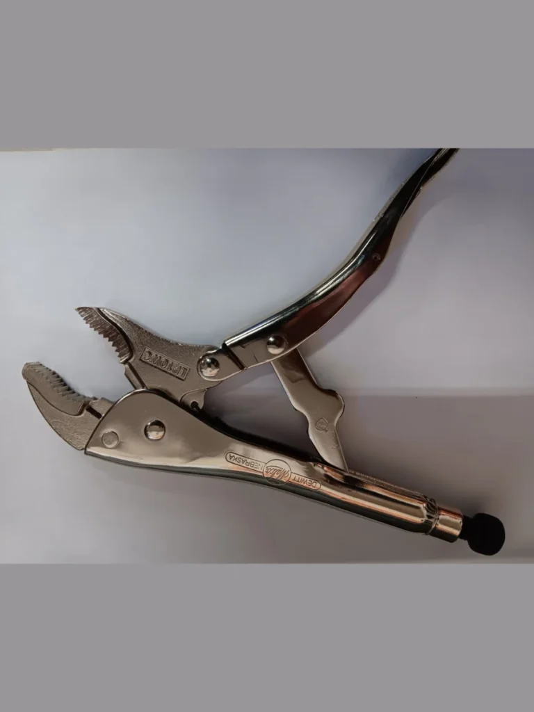 Heavy Duty Locking Pliers with Wire Cutters