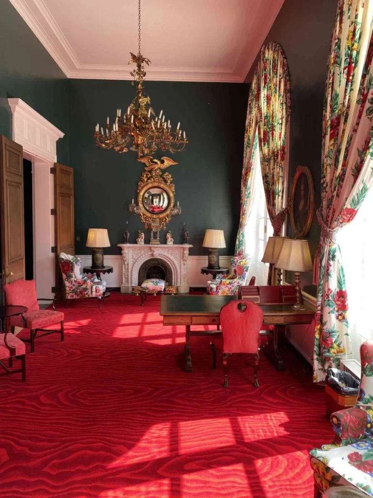 Hollywood Regency Glamour