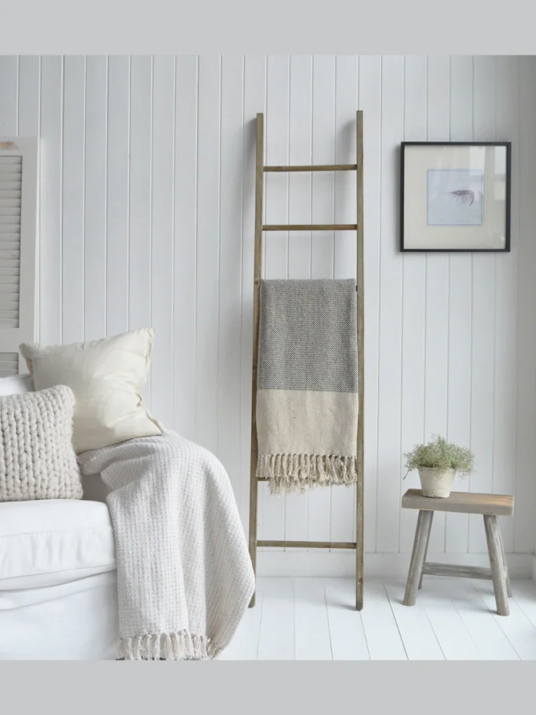 Ladder Style Blanket Racks For Cozy Textures
