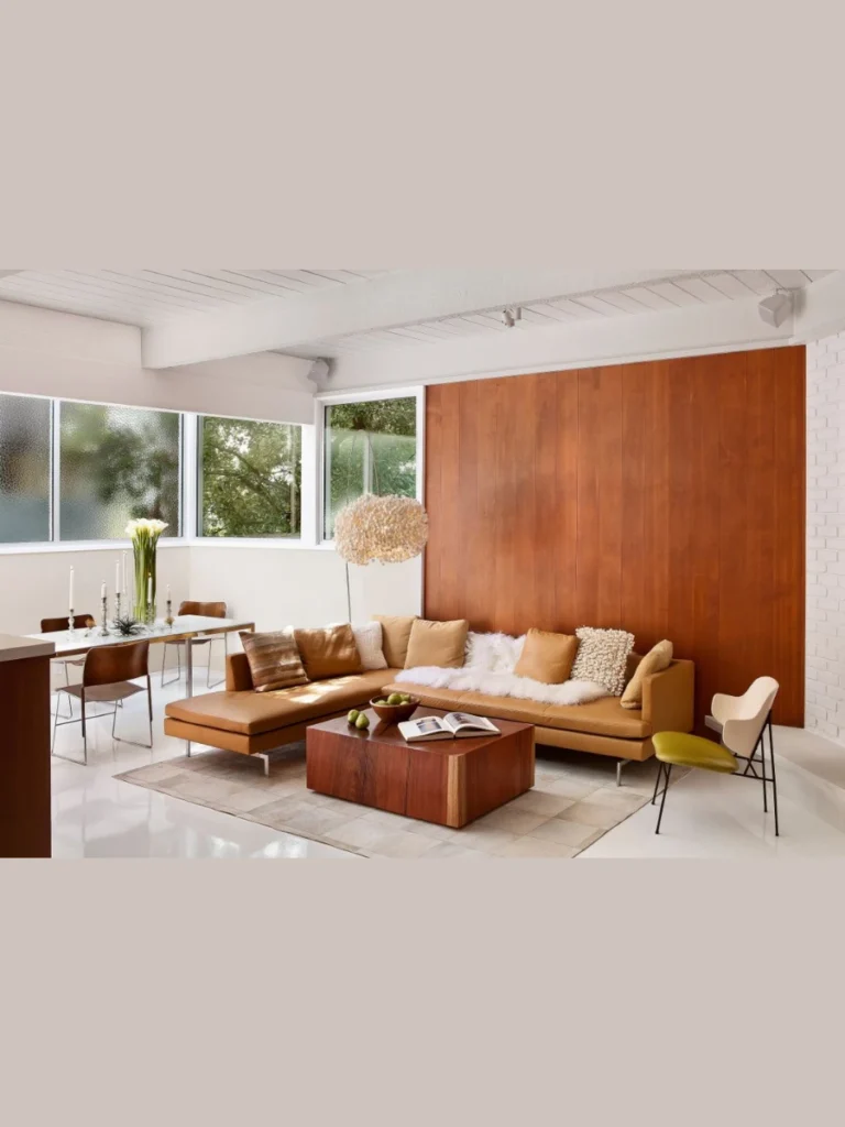 Mid-Century Modern Sofas With Slim Legs