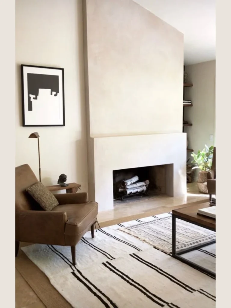 Minimalist Floor To Ceiling Plaster Finish
