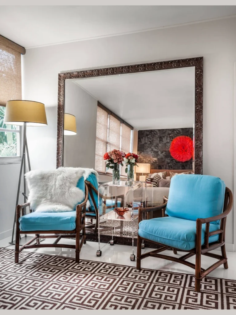 Mirroring Space with Large Wall Leaners