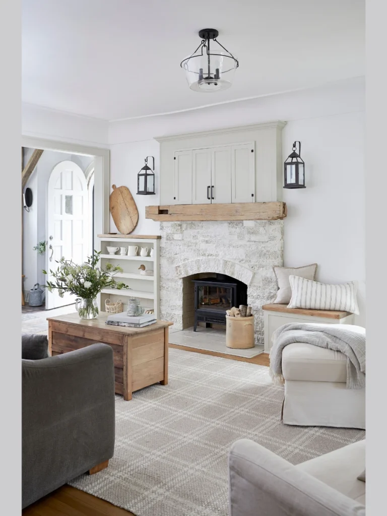 Natural Stone and Brick Accents