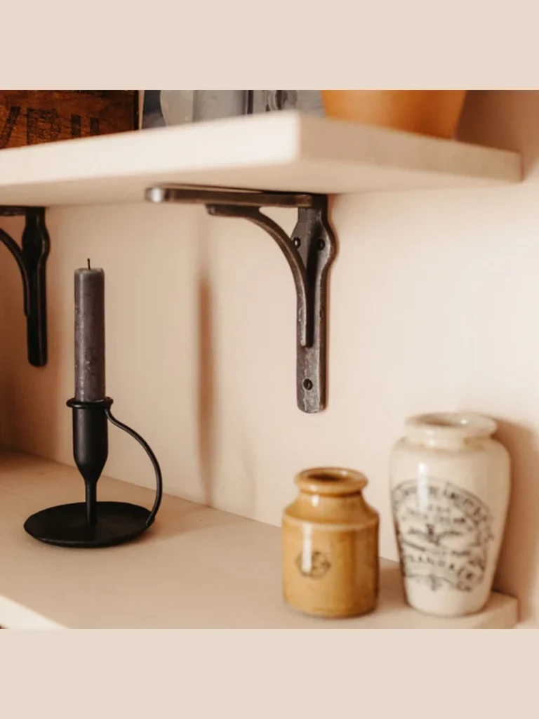 Pointing Arrow Cast Iron Shelf Spacers