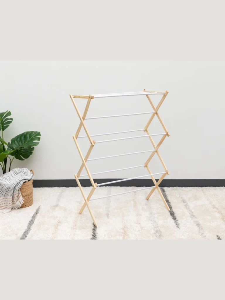Retractable Clotheslines for Damp Gear