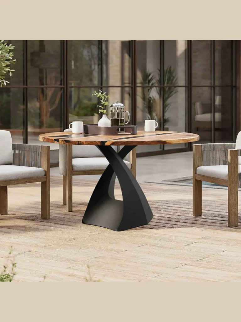 Round Pedestal Tables for Smooth Traffic Flow
