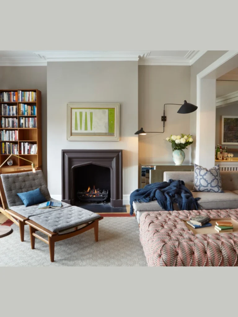 Symmetrical Built-in Alcove Shelving