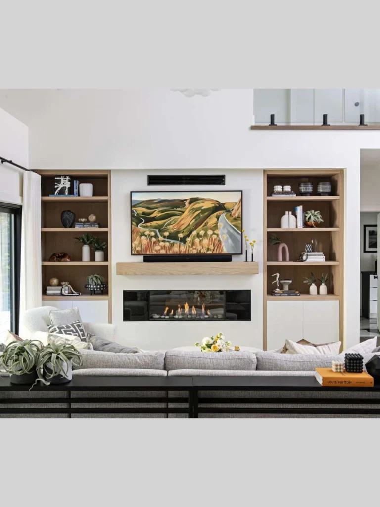 Symmetrical Built-in Bookshelves for a Formal Classic Look