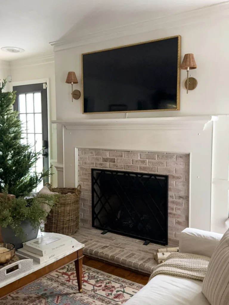 Traditional Crown Molding And Panel Surrounds