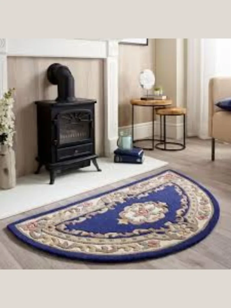 Traditional Half Moon Wool Rug