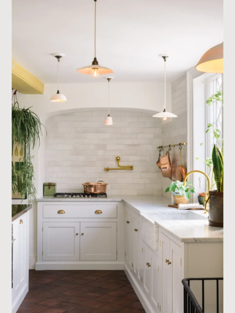 Traditional Polished Copper Knobs