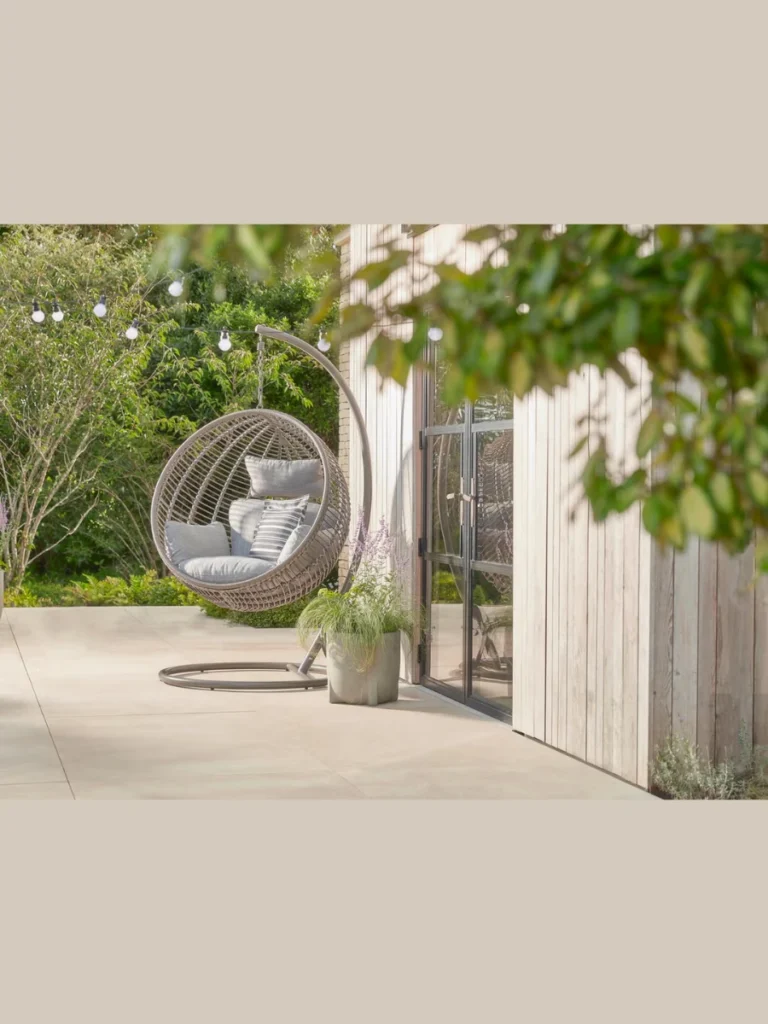 Using Hanging Swing Chairs for a Relaxed Vibe