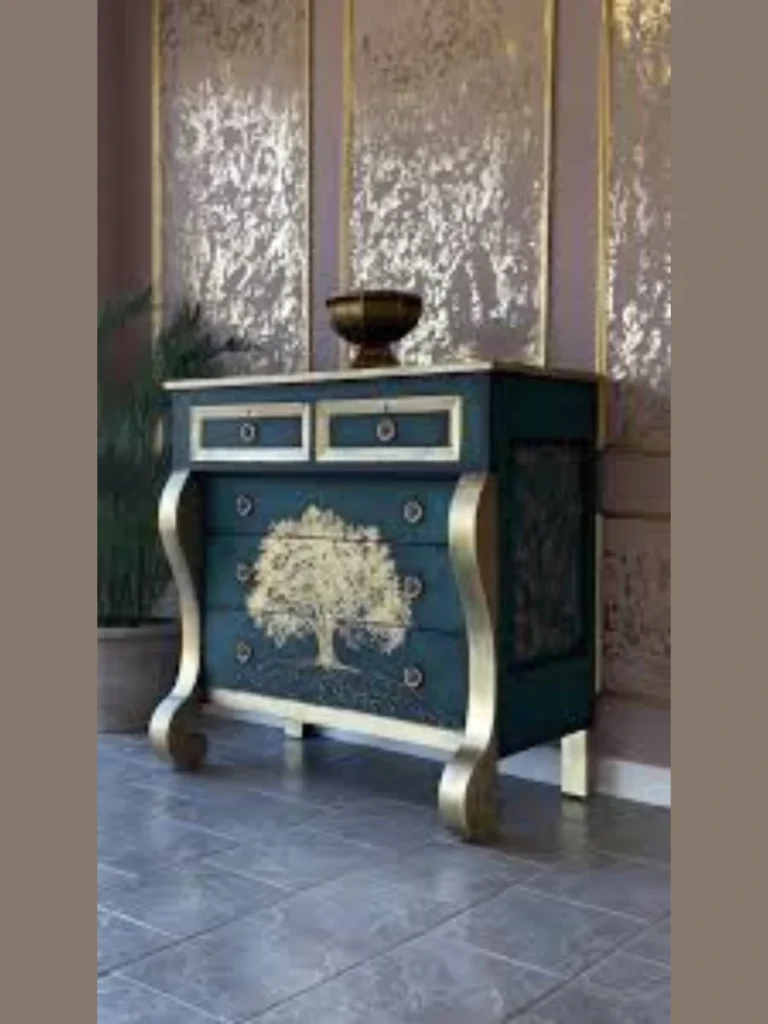 Using Metallic Leaf for an Elegant Gold Accent