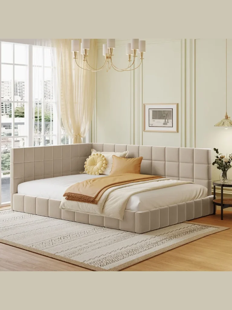 Velvet Daybeds for Elegant Lounging