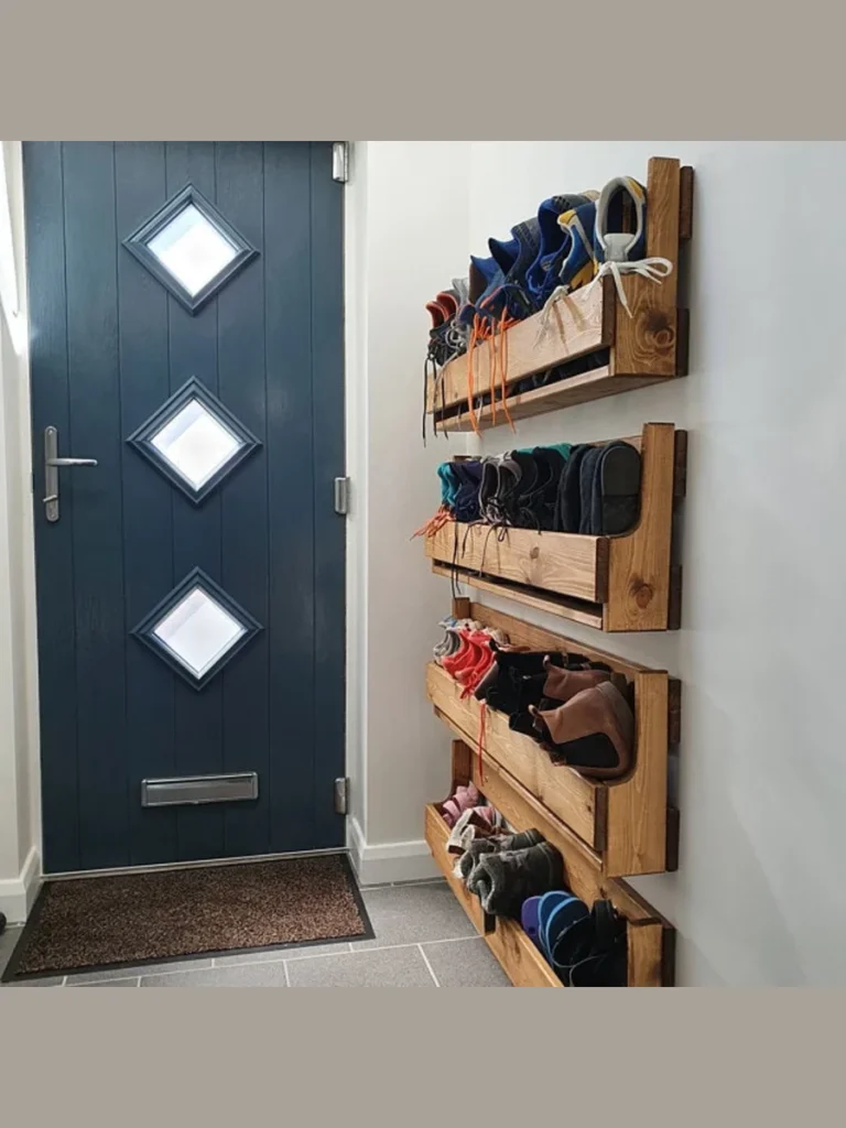 Vertical Pallet Shoe Racks