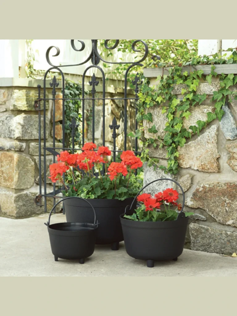 Antique Iron Black Kettle Flower Pots