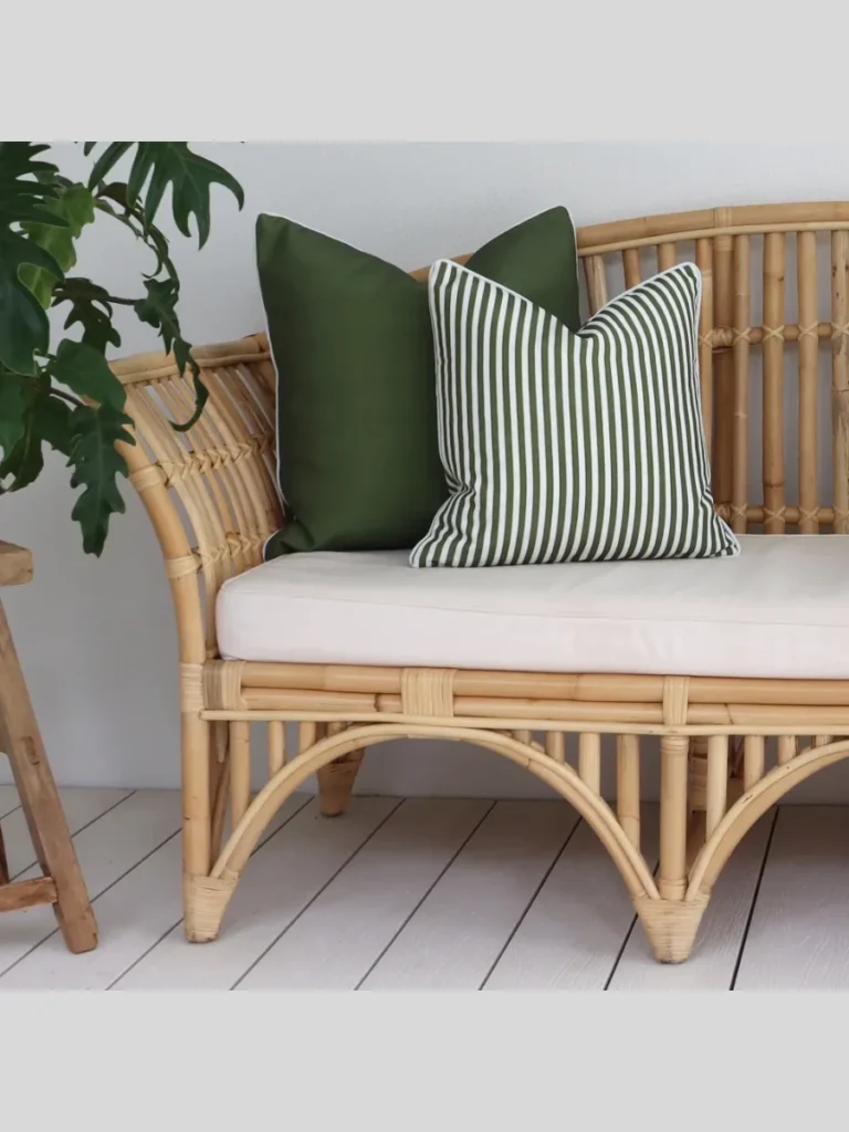 Deep Emerald Green Velvet Bench