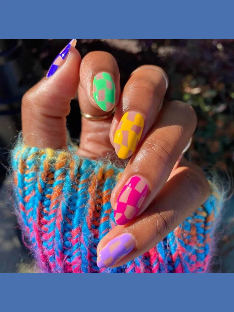 Fluorescent Checkerboard Geometric Accent Segments