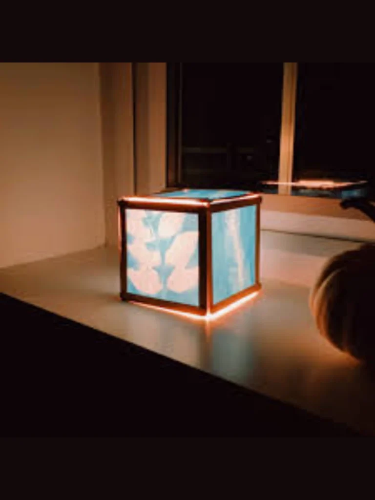 Minimalist Square Lantern Boxes For Sharp Angular Rooms
