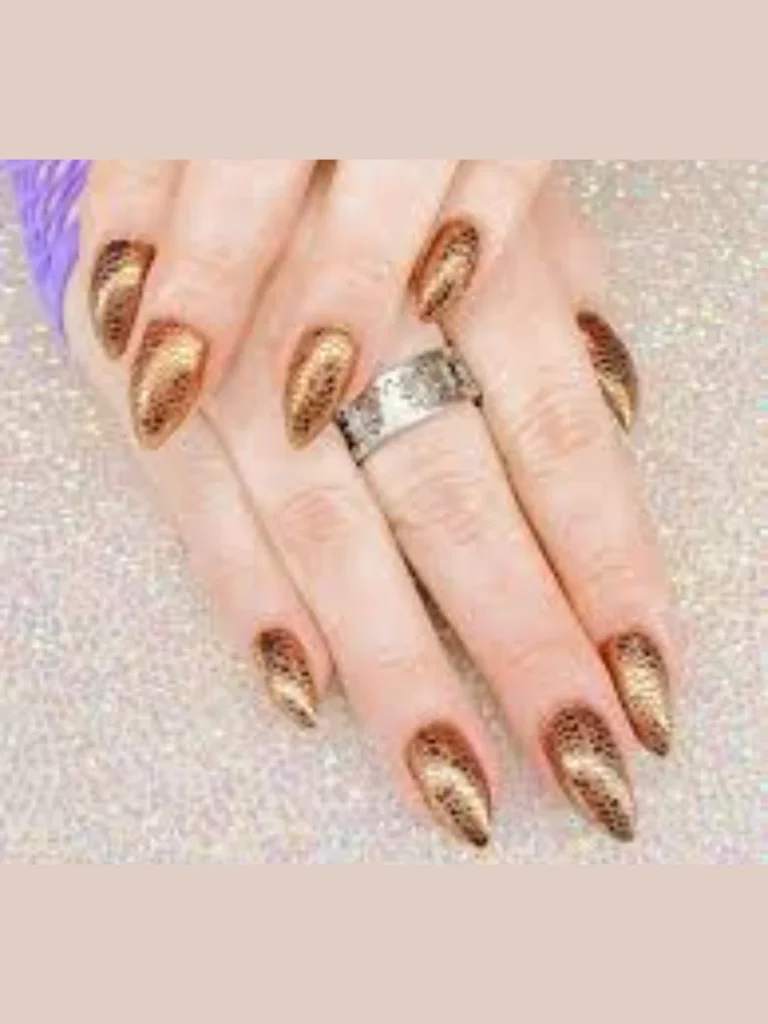 Molten Liquid Copper Aura Orbits