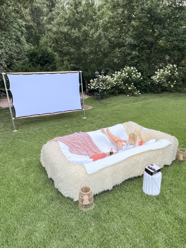Position an Inflatable Mattress for Ultimate Cloud Seating