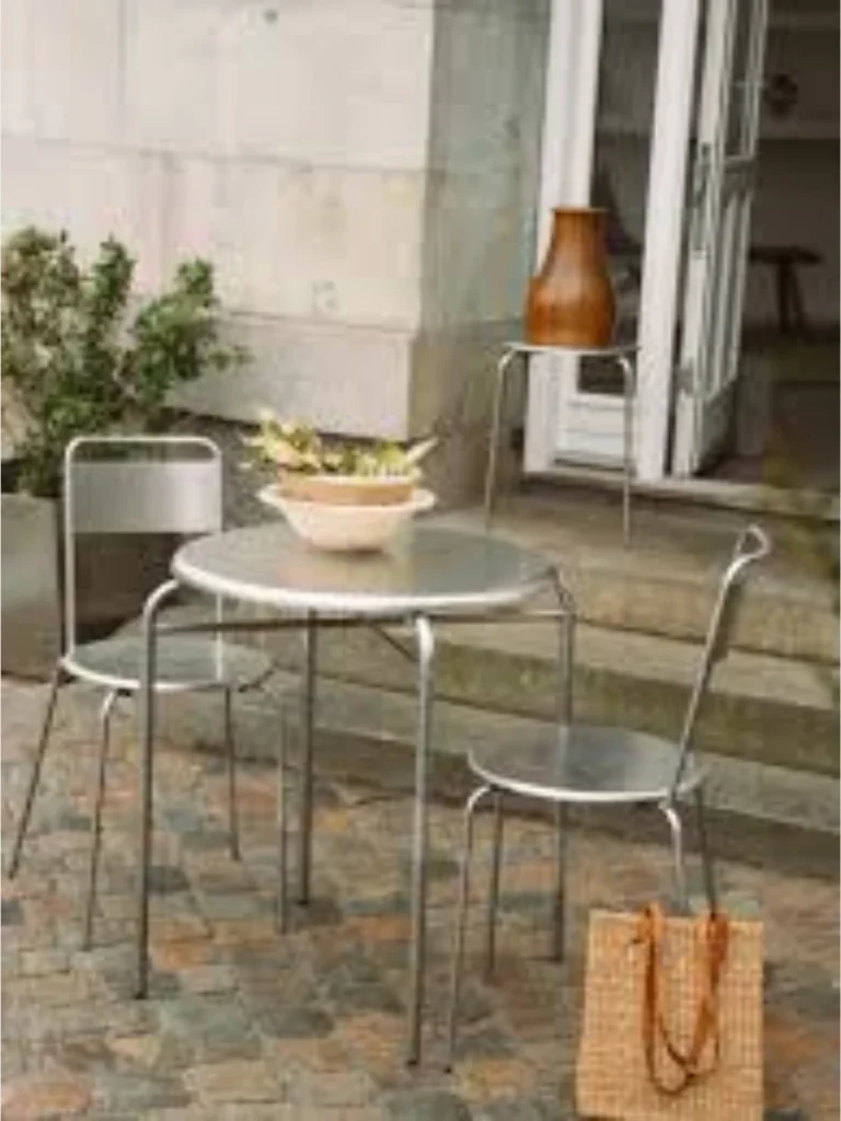 Slender Two Piece Metal Folding Bistro Sets