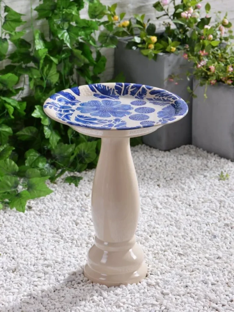 Smooth Glazed Liquid Porcelain Finishes