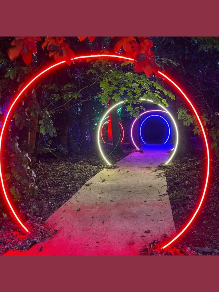 Track Low Profile Waterproof LED Neon Rope Lights Along Blanket Edges
