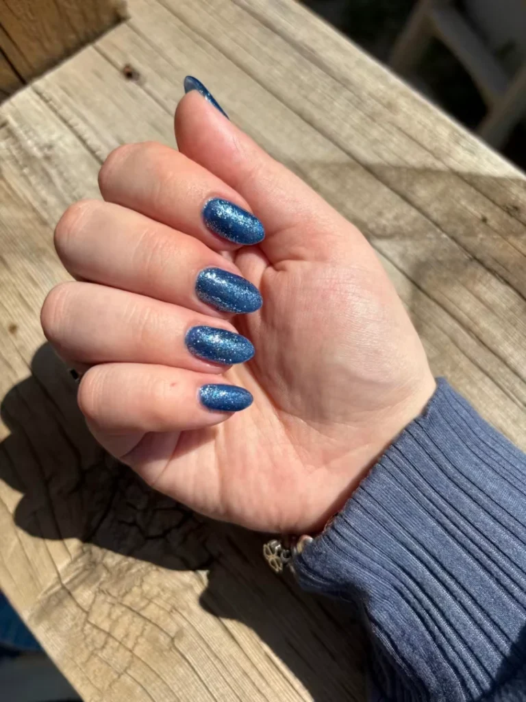 Transparent Cobalt Deep Sea Vapors